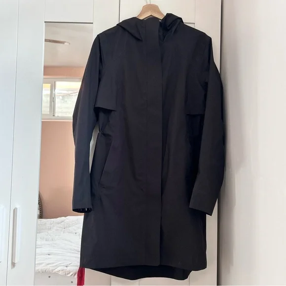 Lululemon Rain Rebel Jacket black size 8 - Picture 6 of 6